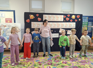 ŚWIATOWY DZIEŃ ŻYCZLIWOŚCI I POZDROWIEŃ