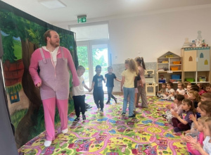 Teatrzyk "Lato u Kubusia Puchatka"